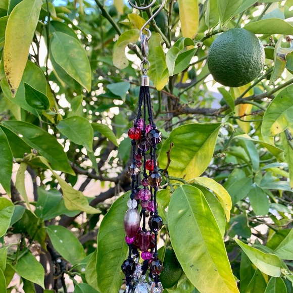 Small 8” Beaded Wind Chime Sun Catcher W Gift Box - Picture 4 of 9